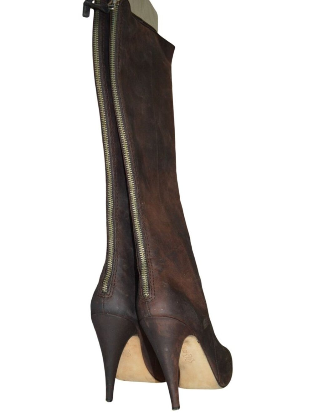 Cynthia Vincent Brown Suede Heeled Knee High Boots Womens Size 7.5 Gold Interior - Picture 5 of 11